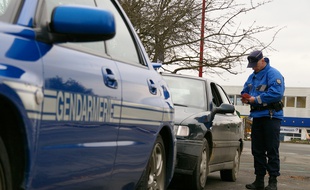 Les contrôles se multiplient sur les routes pour inverser la courbe du nombre de tués.