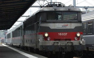 Un train Intercité