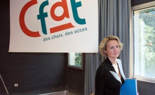 Laurence Laigo, 46 ans, ex-secrétaire nationale de la CFDT, a rejoint le cabinet de la ministre des Droits des femmes, Najat Vallaud-Belkacem, comme conseillère en charge notamment des questions européennes, a-t-on appris mardi auprès du ministère.