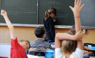 Les élèves d'une école primaire le jour de la rentrée scolaire le 5 septembre 2011 à Nantes