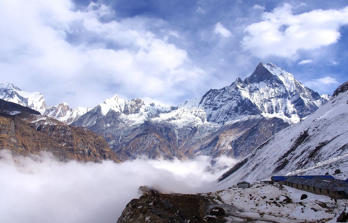 Himalaya : Un randonneur britannique trouve la mort malgré trois équipes mobilisées pour le sauver