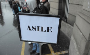 Illustration de demandeurs d'asile.