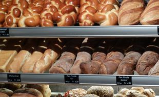 Dans une boulangerie (illustration).