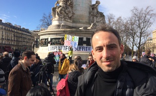 L'essayiste Raphaël Glucksmann place de la République à Paris, le 5 mars 2017.