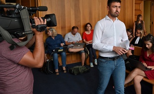 Le président de Génération identitaire lors de son procès à Gap