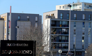 Le quartier de Croix-Rouge, à Reims, où un photojournaliste a été agressé, le 27 février 2021.