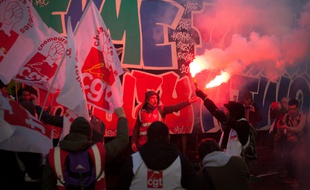 Manifestation contre la précarité le 3 décembre 2016 à Paris.
