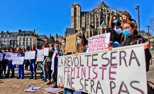 Droits des femmes: Plusieurs centaines de manifestants à Nice, Lille et Strasbourg