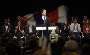 Manuel Valls, lors du meeting de campagne de Claude Bartolone, candidat PS aux élections régionales en Ile-de-France.