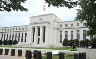 Relance ou statu quo? La Banque centrale des Etats-Unis (Fed), qui réunit son comité monétaire mardi et mercredi, va disséquer l'état de l'économie américaine pour décider si de nouvelles mesures de soutien s'avèrent nécessaires.
