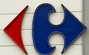 Les syndicats FO et CFDT du groupe de distribution Carrefour, premier employeur privé de France, craignent la suppression de 600 à 1.000 postes administratifs sur les neufs différents sièges du groupe, la direction se refusant de son côté à tout commentaire.