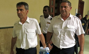 Bruno Odos et Pascal Fauret, en République dominicaine le 17 juin 2014.