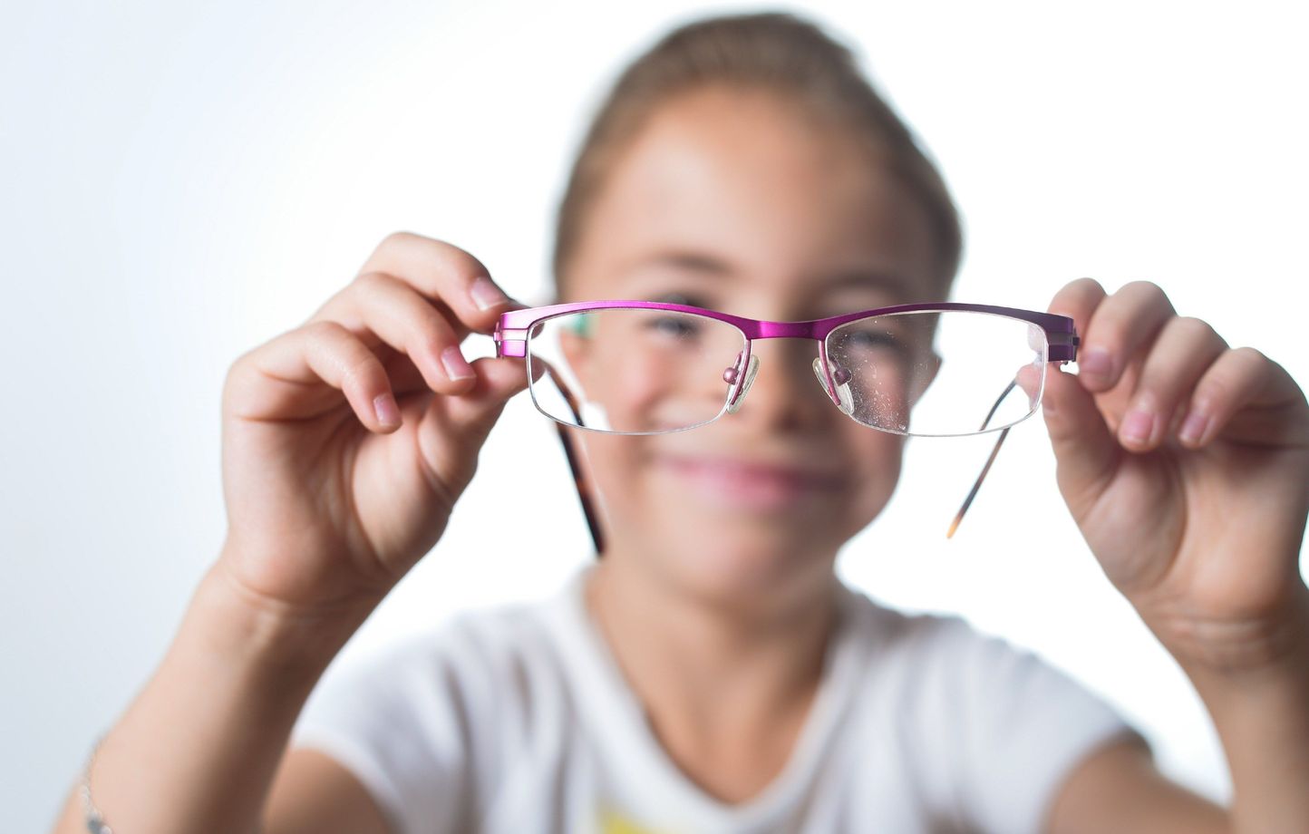 Pourquoi les lunettes sont si ch res en France