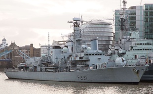 Le HMS Argyll, à Londres, le 15 janvier 2014.