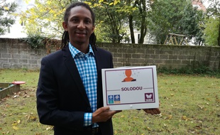 Ousmane Bah a créé la méthode d'apprentissage du français Solodou