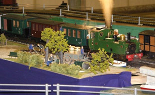 Dans une exposition de modélisme ferroviaire (illustration).