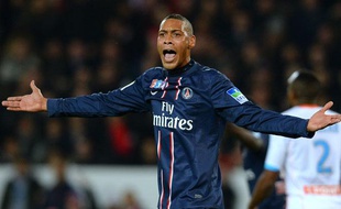 L'attaquant du PSG Guillaume Hoarau va rejoindre le championnat chinois.