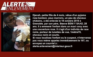 La première version de l'alerte enlèvement publiée par le ministère de la Justice parlait d'un « individu de race noire ».