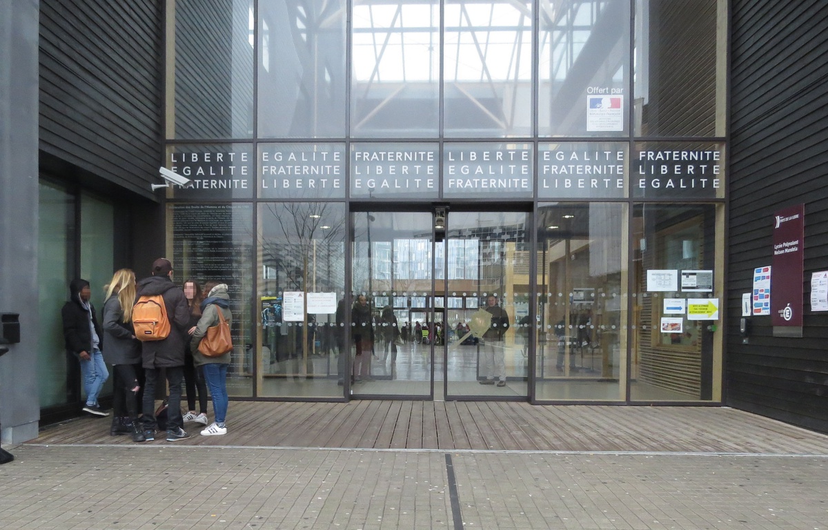 Lycée Nelson Mandela Nantes Portes Ouvertes 2022 Grandiose Positionner Centre lycée mandela nantes portes ouvertes  homosexuel Célébrité Souple