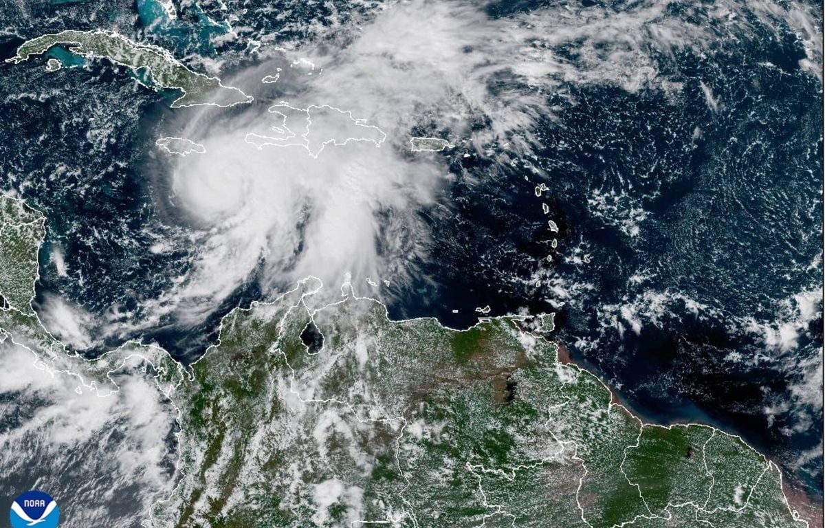 Dans les Caraïbes, l'ouragan Melissa devient plus menaçant à l'approche de la Jamaïque