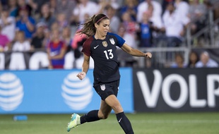Alex Morgan, ici en juin lors d'un match amical sous le maillot de l'équipe nationale américaine