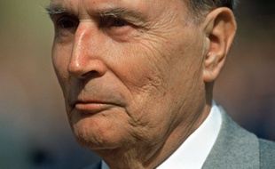 François Mitterrand, en avril 1993. Le président de la république connaît alors sa deuxième période de cohabitation.