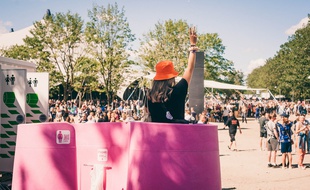 L'urinoir mobile féminin Lapee a déjà été installé dans plusieurs festivals l'été dernier.