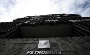 Les Etats-Unis ont espionné le géant pétrolier brésilien et la plus grande compagnie du pays, Petrobras, selon des documents des services secrets américains révélés par la télévision Globo du Brésil.