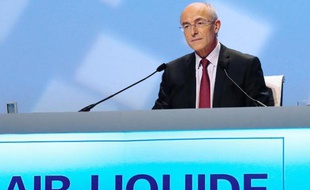 Le producteur français de gaz industriels Air Liquide, fort d'une hausse plus forte que prévu de ses bénéfices 2013, met la barre plus haut encore cette année en visant une nouvelle progression de son résultat net.