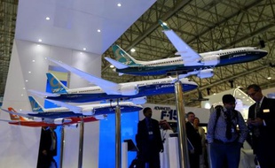 La première journée du salon aéronautique de Dubaï a été marquée par des commandes et intentions d'achats émanant exclusivement des compagnies du Golfe, et évaluées au total à plus de 140 milliards de dollars, proche du record enregistré en 2007.