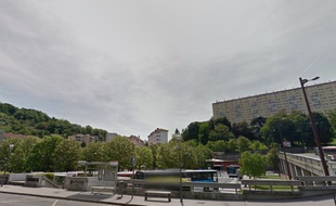 Les abords de la station de métro Gorge-de-Loup, à Lyon