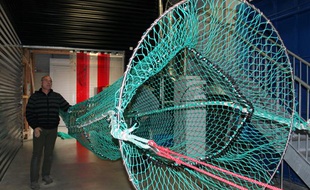 Des chaluts en test au centre Ifremer de Lorient (Morbihan), le 8 novembre 2013.