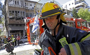Un pompiers israélien à Tel Aviv, le 15 mai 2021 (Illustration).