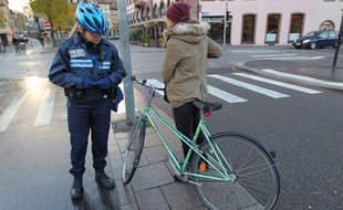 Strasbourg: Faute de bons résultats, c'est la fin de l'expérimentation strasbourgeoise d'amendes minorées pour les cyclistes. (Archives)
