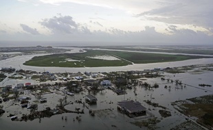 L'ouragan Laura a provoqué de nombreuses inondations en Louisiane (Etats-Unis), le 28 août 2020