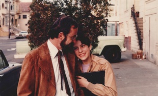 Alysia Abbott et son père Steve, dans les années 1970.