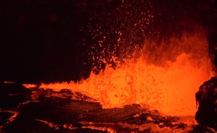 L'éruption du volcan Kilauea, filmée en 4K.