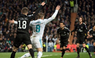 Lo Celso a provoqué un penalty suite à une faute sur Kroos.