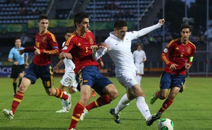 Le Lyonnais Yassine Benzia, attaquant de l'équipe de France des 19 ans, le 29 juillet 2013 contre l'Espagne en demi-finale de l'Euro en Lituanie.