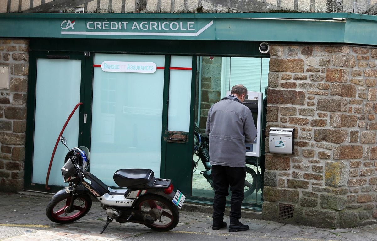 La France Insoumise lance une pétition contre « l'interdiction des découverts bancaires »