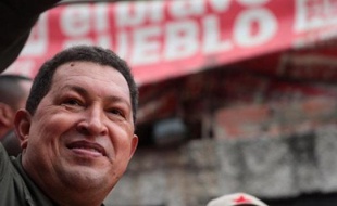 Le président vénézuélien Hugo Chavez a espéré samedi que l'expulsion la veille d'un eurodéputé espagnol qui l'avait traité de "dictateur", "ne nuirait en rien" aux relations de son pays avec l'Espagne, tout en estimant que son attitude avait été "lamentable" et "indigne".