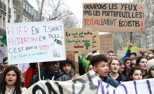 Des participants à la Marche du climat le 8 décembre dernier à Paris.
