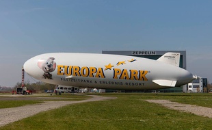 Europa-Park propose du 20 au 24 avril des vols en Zeppelin à 300 m d'altitude.