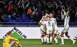 Saki Kumagai, Wendie Renard et les Lyonnaises ont fait exploser la défense parisienne, samedi au Parc OL (5-0).
