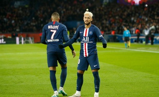Mbappé et Neymar sont les deux joueurs les mieux payés de Ligue 1.