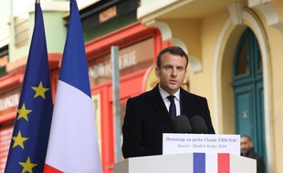Emmanuel Macron a rendu hommage au préfet Erignac ce 6 février, vingt ans après l'assassinat du représentant de l'Etat.