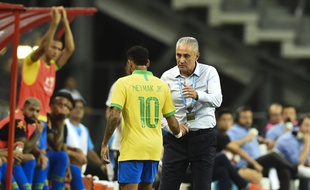 Neymar sera indisponible quatre semaines après sa nouvelle blessure face au Nigéria.