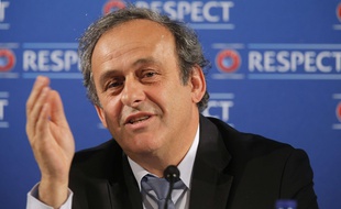 Michel Platini lors d'une conférence de presse à Nice, un jour avant le tirage de l'Euro 2016, le 22 février 2014