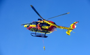 Illustration d'un hélicoptère de la sécurité civile.