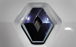 Le suicide d'un salarié de Renault en 2007 est "dû à la faute inexcusable" du constructeur automobile, selon un arrêt rendu jeudi par la cour d'appel de Versailles